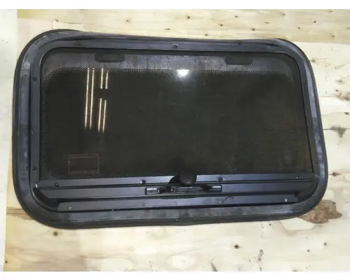 VOLVO VNL GLASS, SLEEPER