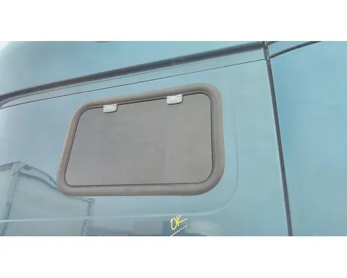 VOLVO VNL GLASS, SLEEPER