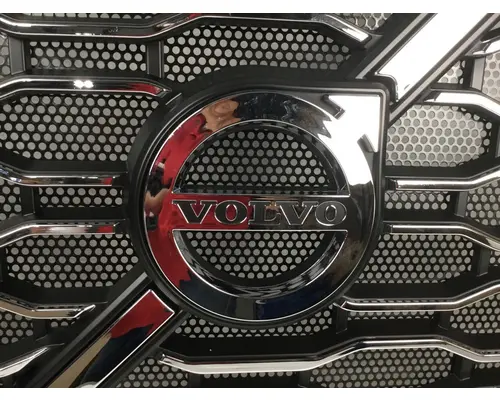 VOLVO VNL GRILLE