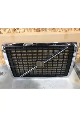 VOLVO VNL GRILLE