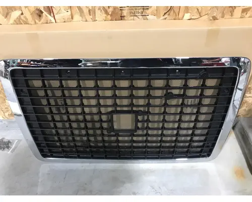 VOLVO VNL GRILLE