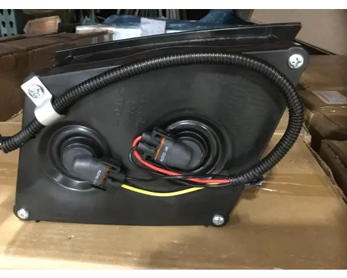 VOLVO VNL HEADLAMP - FOG