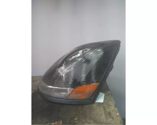 VOLVO VNL HEADLAMP ASSEMBLY