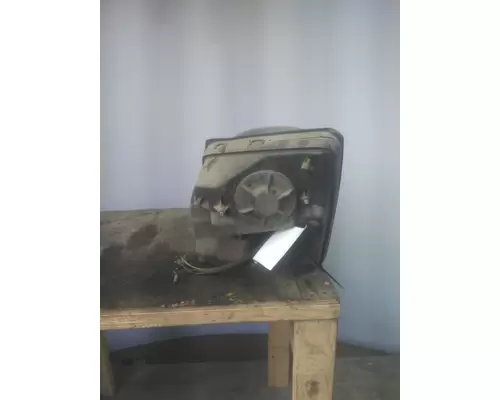 VOLVO VNL HEADLAMP ASSEMBLY