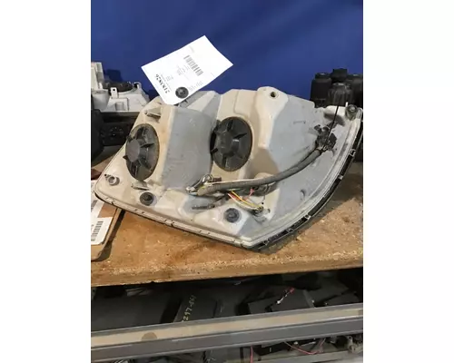 VOLVO VNL HEADLAMP ASSEMBLY