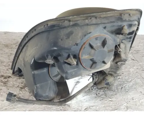 VOLVO VNL HEADLAMP ASSEMBLY