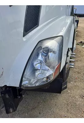 VOLVO VNL HEADLAMP ASSEMBLY