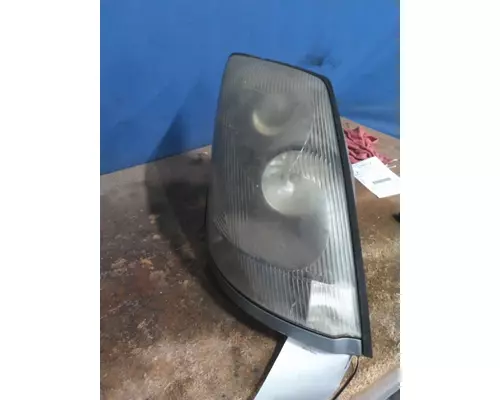 VOLVO VNL HEADLAMP ASSEMBLY