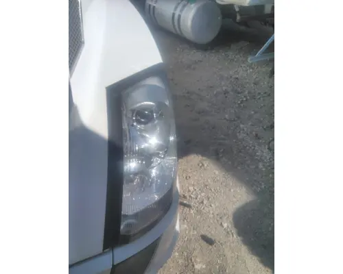 VOLVO VNL HEADLAMP ASSEMBLY