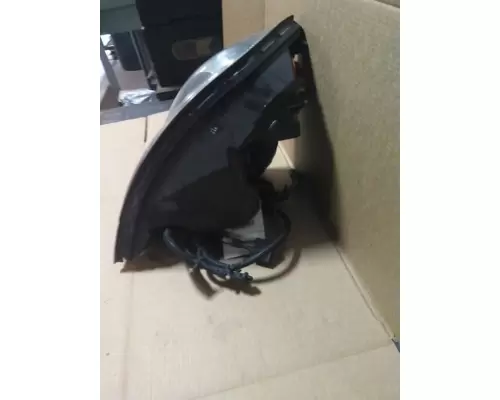 VOLVO VNL HEADLAMP ASSEMBLY