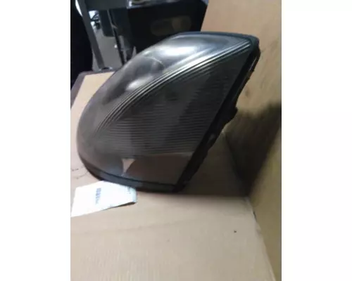 VOLVO VNL HEADLAMP ASSEMBLY