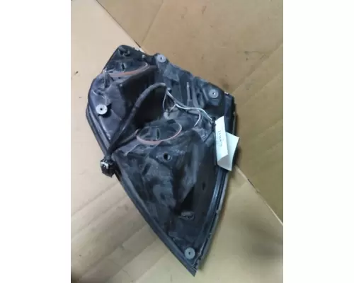 VOLVO VNL HEADLAMP ASSEMBLY