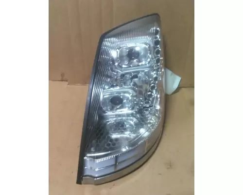 VOLVO VNL HEADLAMP ASSEMBLY