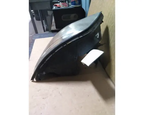 VOLVO VNL HEADLAMP ASSEMBLY