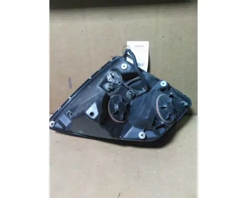 VOLVO VNL HEADLAMP ASSEMBLY
