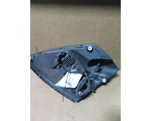 VOLVO VNL HEADLAMP ASSEMBLY