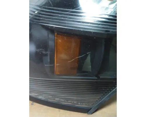 VOLVO VNL HEADLAMP ASSEMBLY