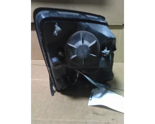 VOLVO VNL HEADLAMP ASSEMBLY