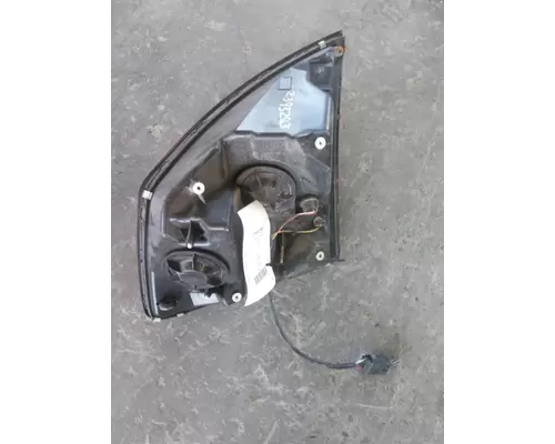VOLVO VNL HEADLAMP ASSEMBLY