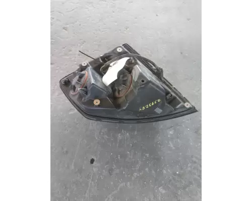 VOLVO VNL HEADLAMP ASSEMBLY