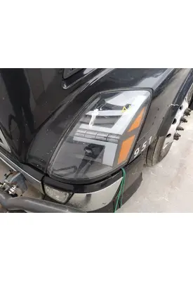 VOLVO VNL HEADLAMP ASSEMBLY