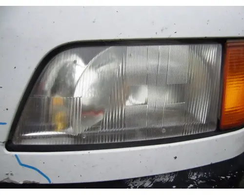 VOLVO VNL HEADLAMP ASSEMBLY