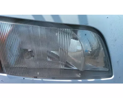 VOLVO VNL HEADLAMP ASSEMBLY