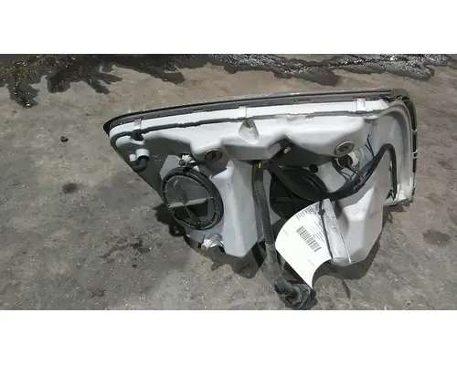 VOLVO VNL HEADLAMP ASSEMBLY