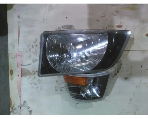 VOLVO VNL HEADLAMP ASSEMBLY