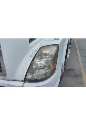 VOLVO VNL HEADLAMP ASSEMBLY