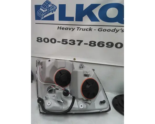 VOLVO VNL HEADLAMP ASSEMBLY