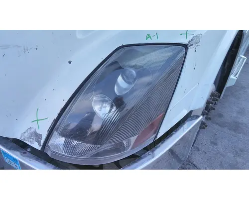 VOLVO VNL HEADLAMP ASSEMBLY