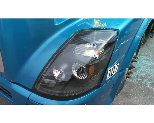 VOLVO VNL HEADLAMP ASSEMBLY