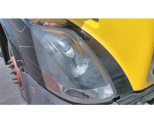 VOLVO VNL HEADLAMP ASSEMBLY