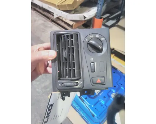VOLVO VNL HEADLAMP SWITCH