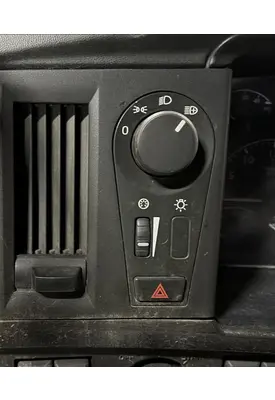VOLVO VNL HEADLAMP SWITCH