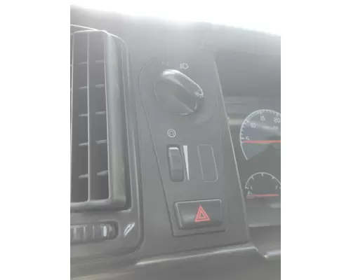 VOLVO VNL HEADLAMP SWITCH