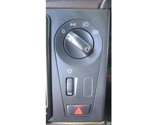 VOLVO VNL HEADLAMP SWITCH