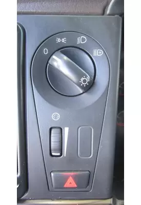 VOLVO VNL HEADLAMP SWITCH