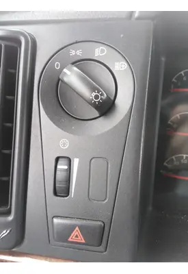 VOLVO VNL HEADLAMP SWITCH