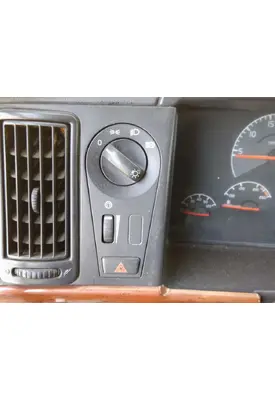 VOLVO VNL HEADLAMP SWITCH