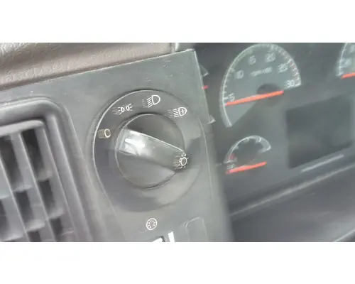 VOLVO VNL HEADLAMP SWITCH
