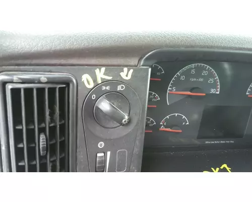VOLVO VNL HEADLAMP SWITCH