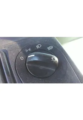 VOLVO VNL HEADLAMP SWITCH