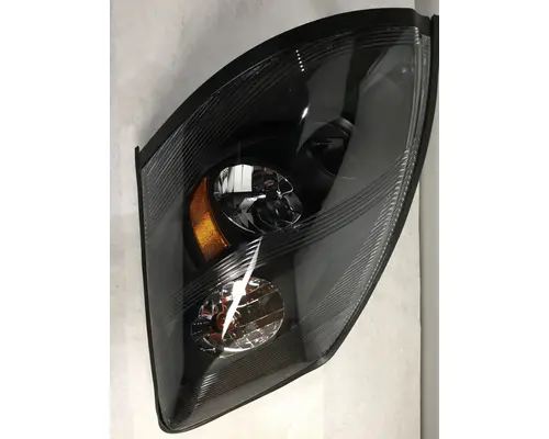 VOLVO VNL HEADLAMP