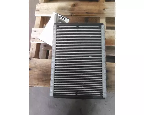 VOLVO VNL HEATER OR AIR CONDITIONER PARTS