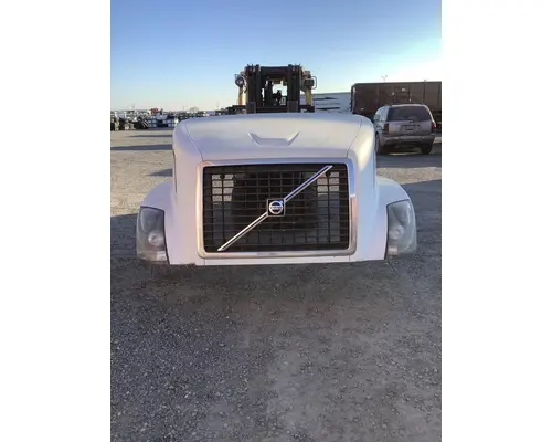 VOLVO VNL HOOD