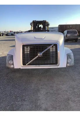 VOLVO VNL HOOD