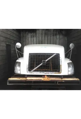 VOLVO VNL HOOD