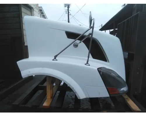 VOLVO VNL HOOD